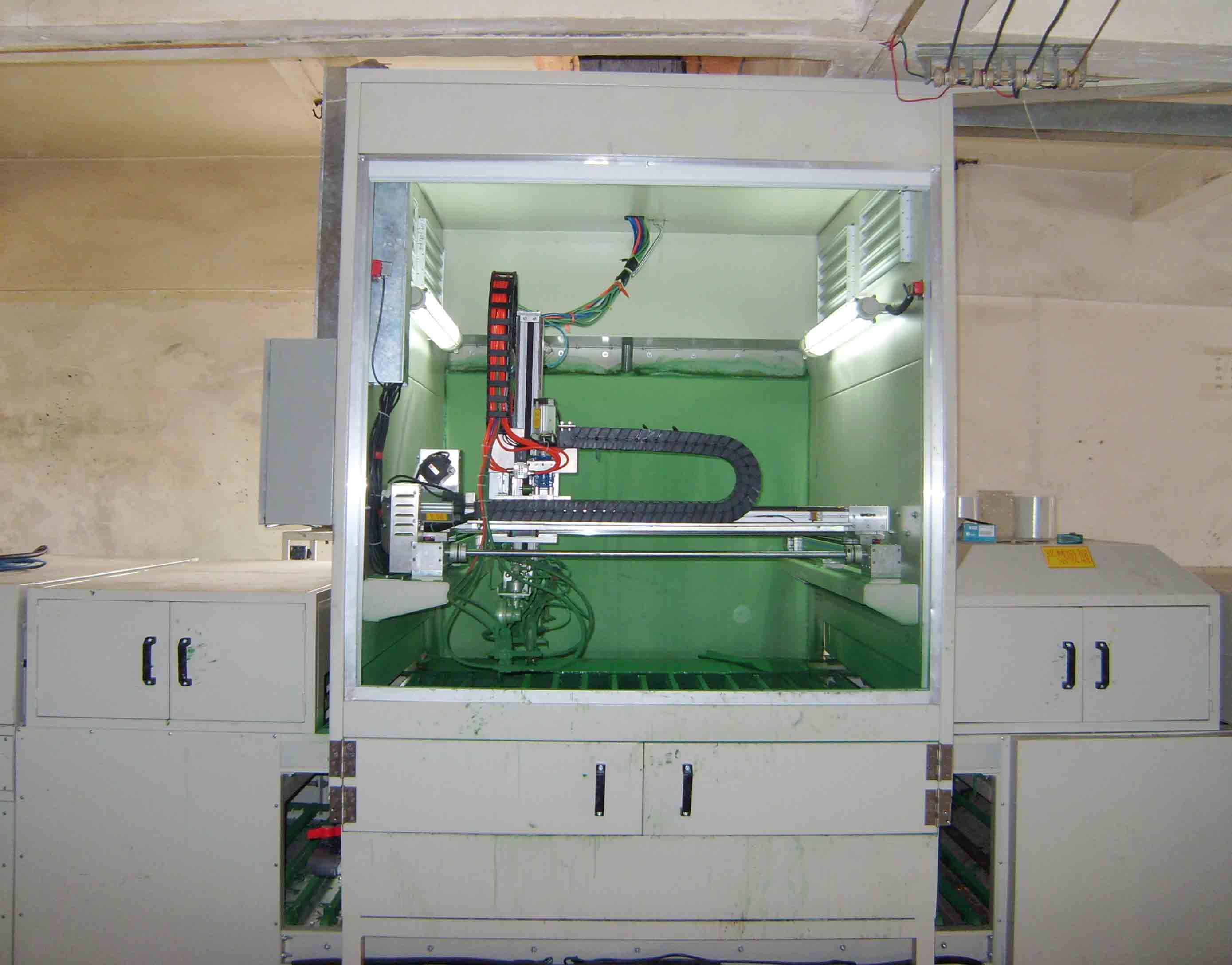 磁材自动喷涂线