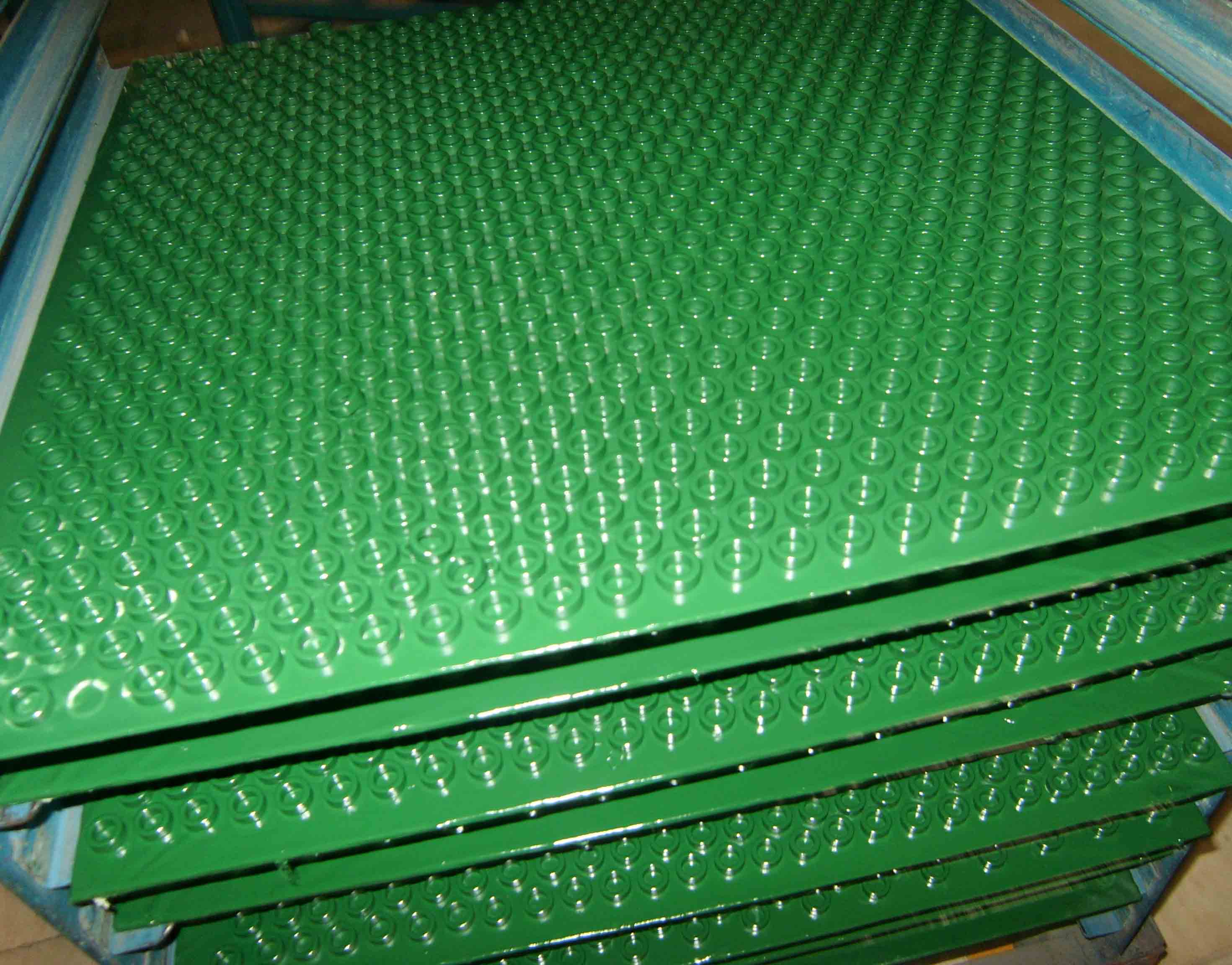 磁材自动喷涂线